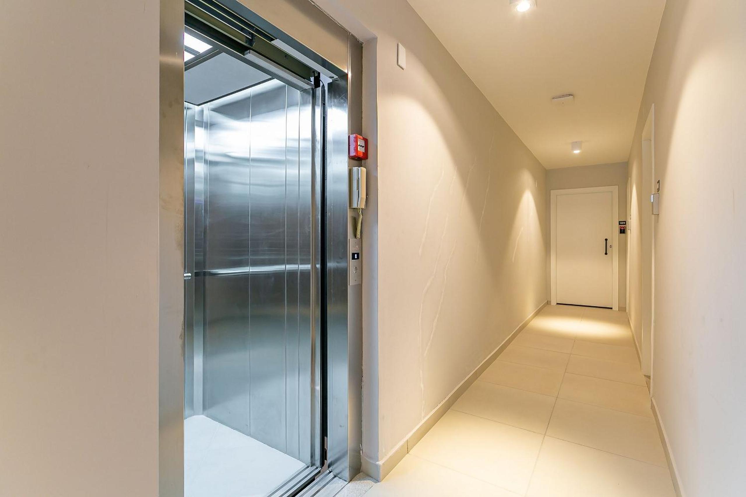 Studios novos próximos ao shopping Beira-mar #HKS