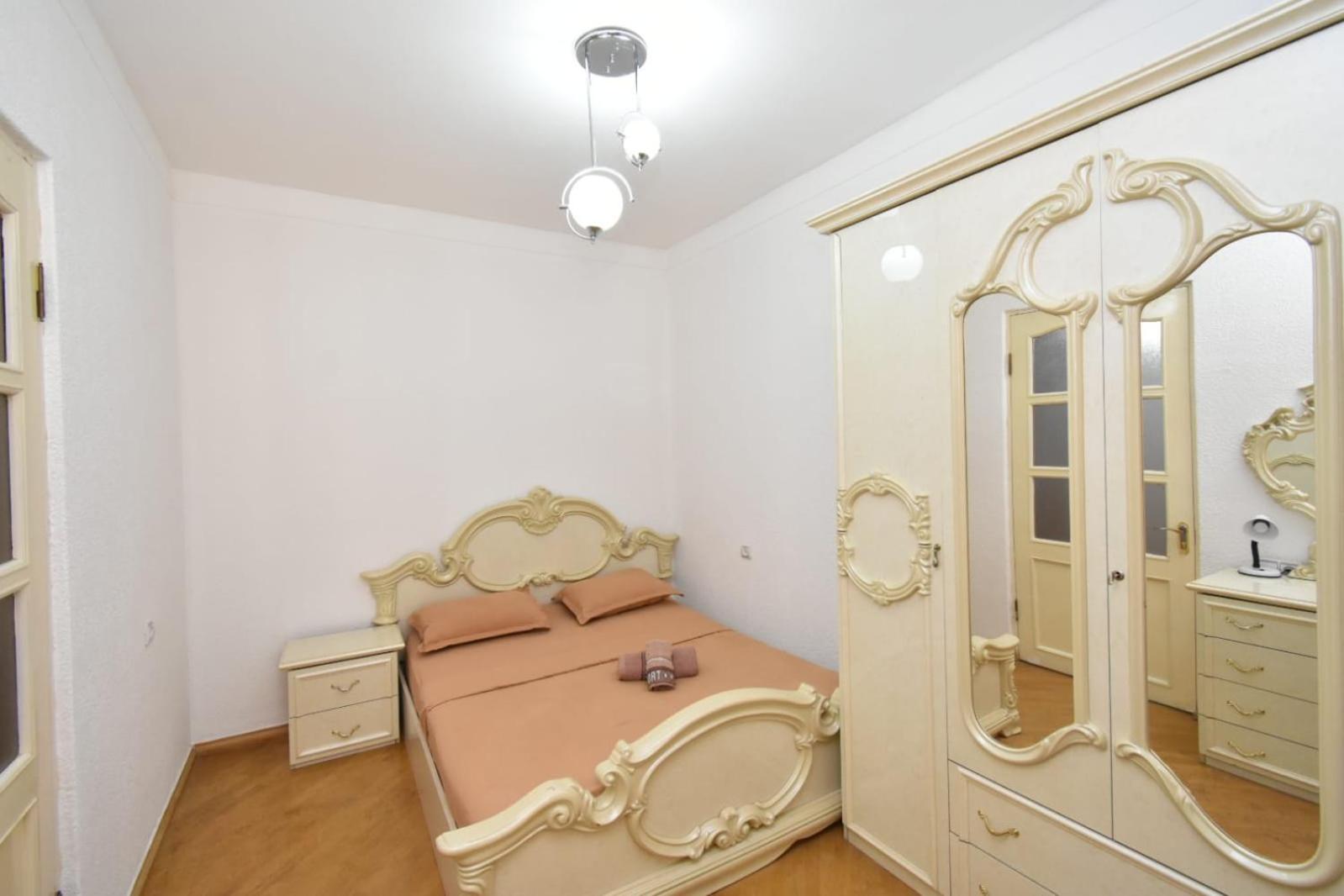 Guesthouses Opera