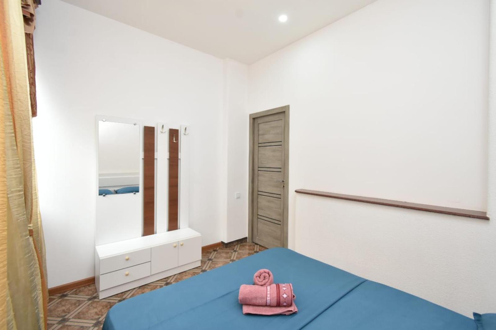 Guesthouses Opera