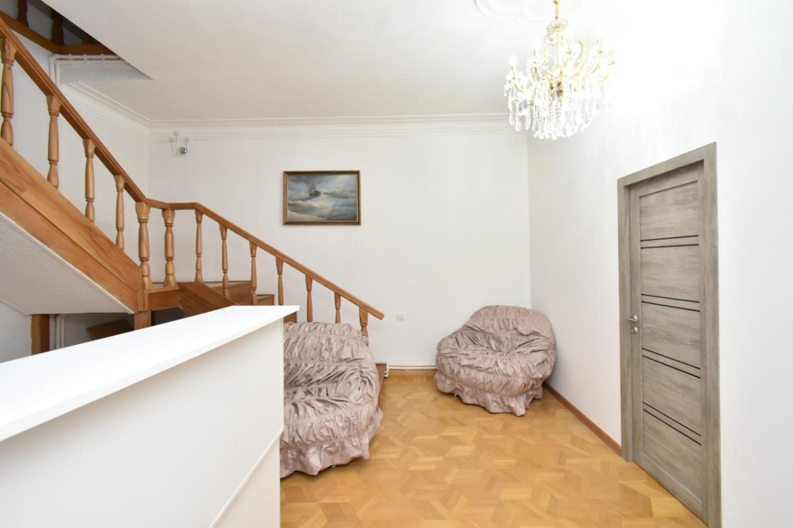 Guesthouses Opera