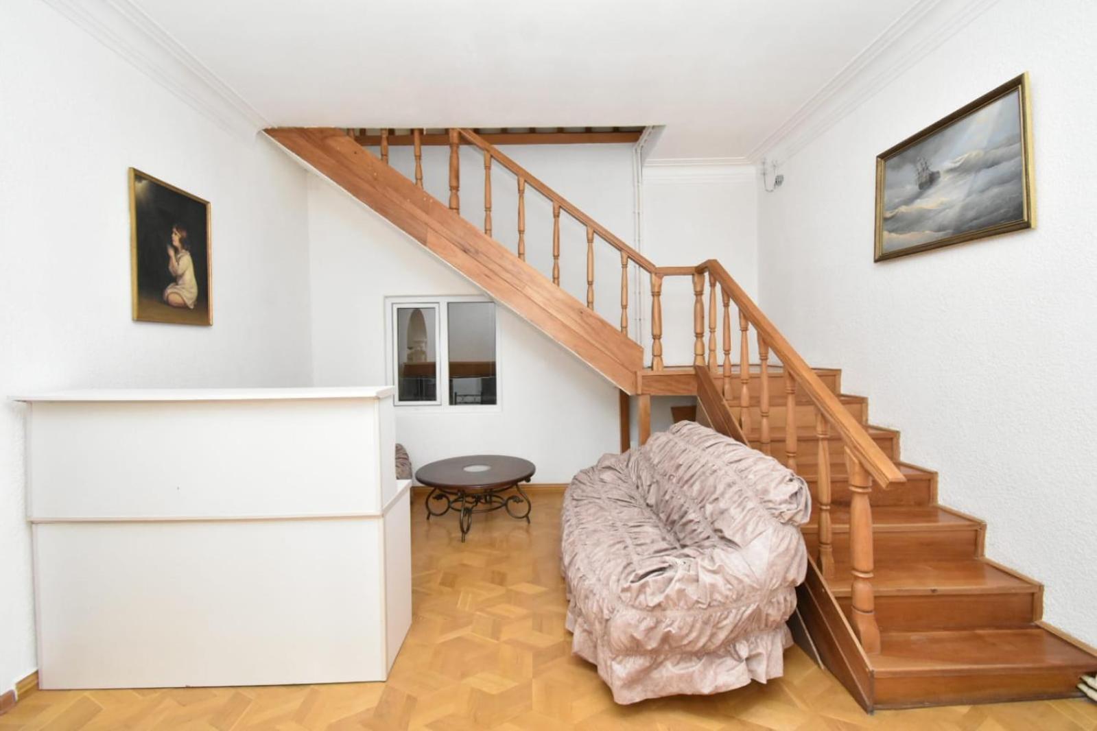 Guesthouses Opera