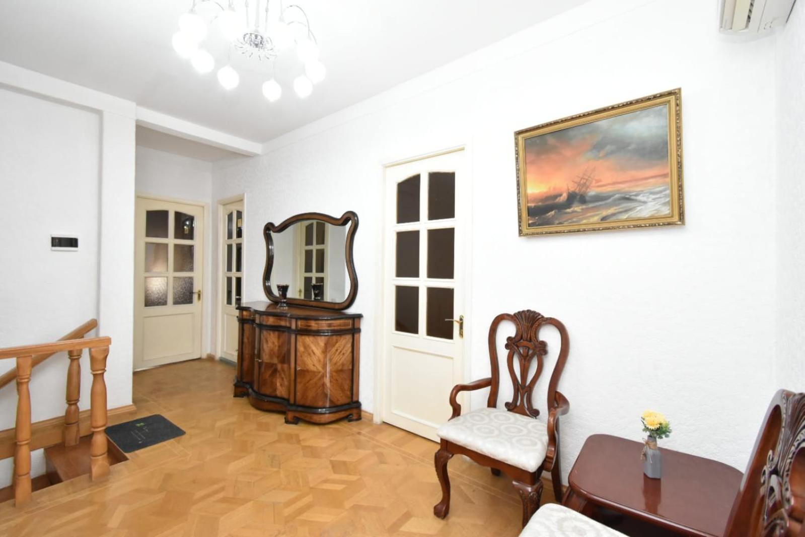 Guesthouses Opera