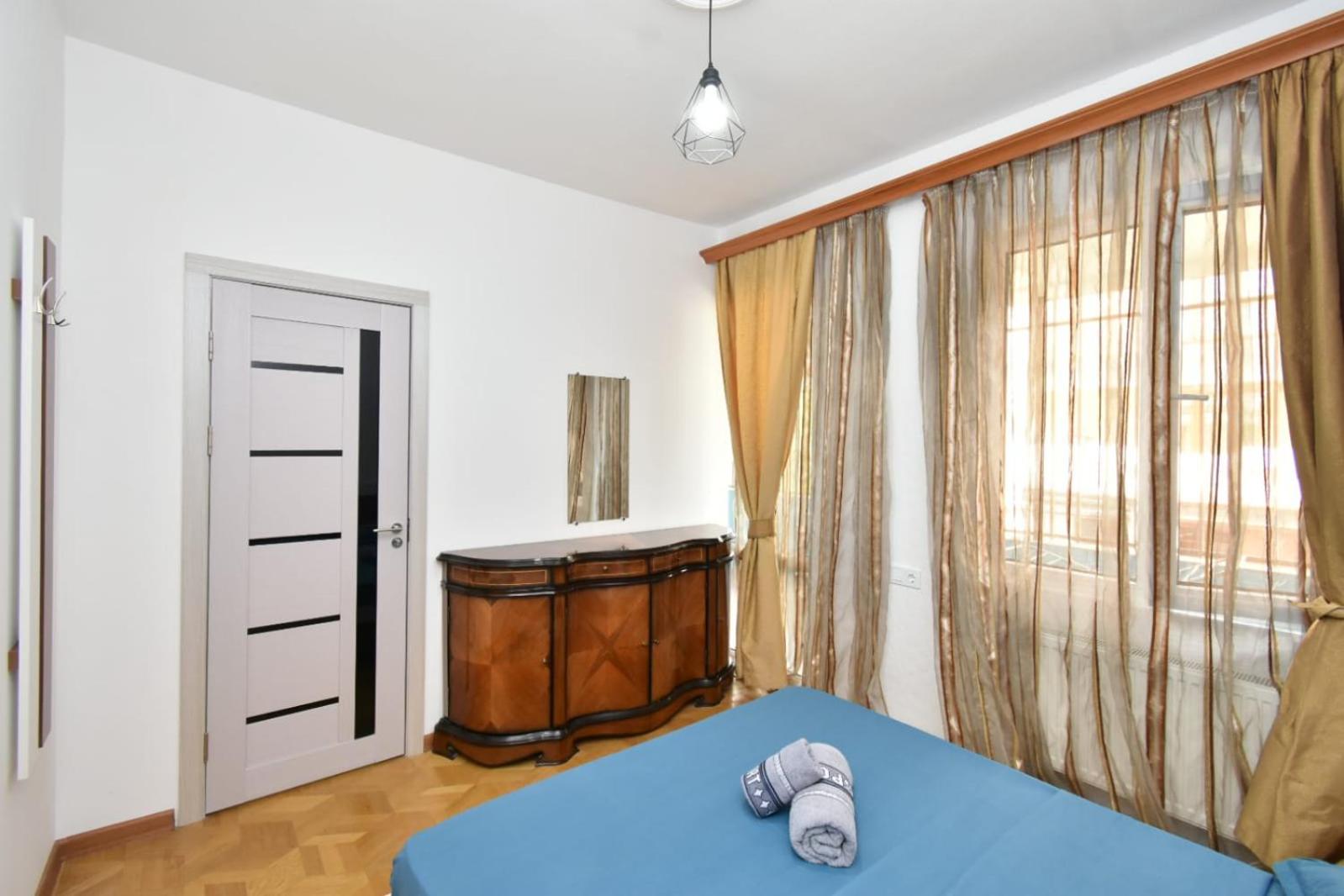 Guesthouses Opera