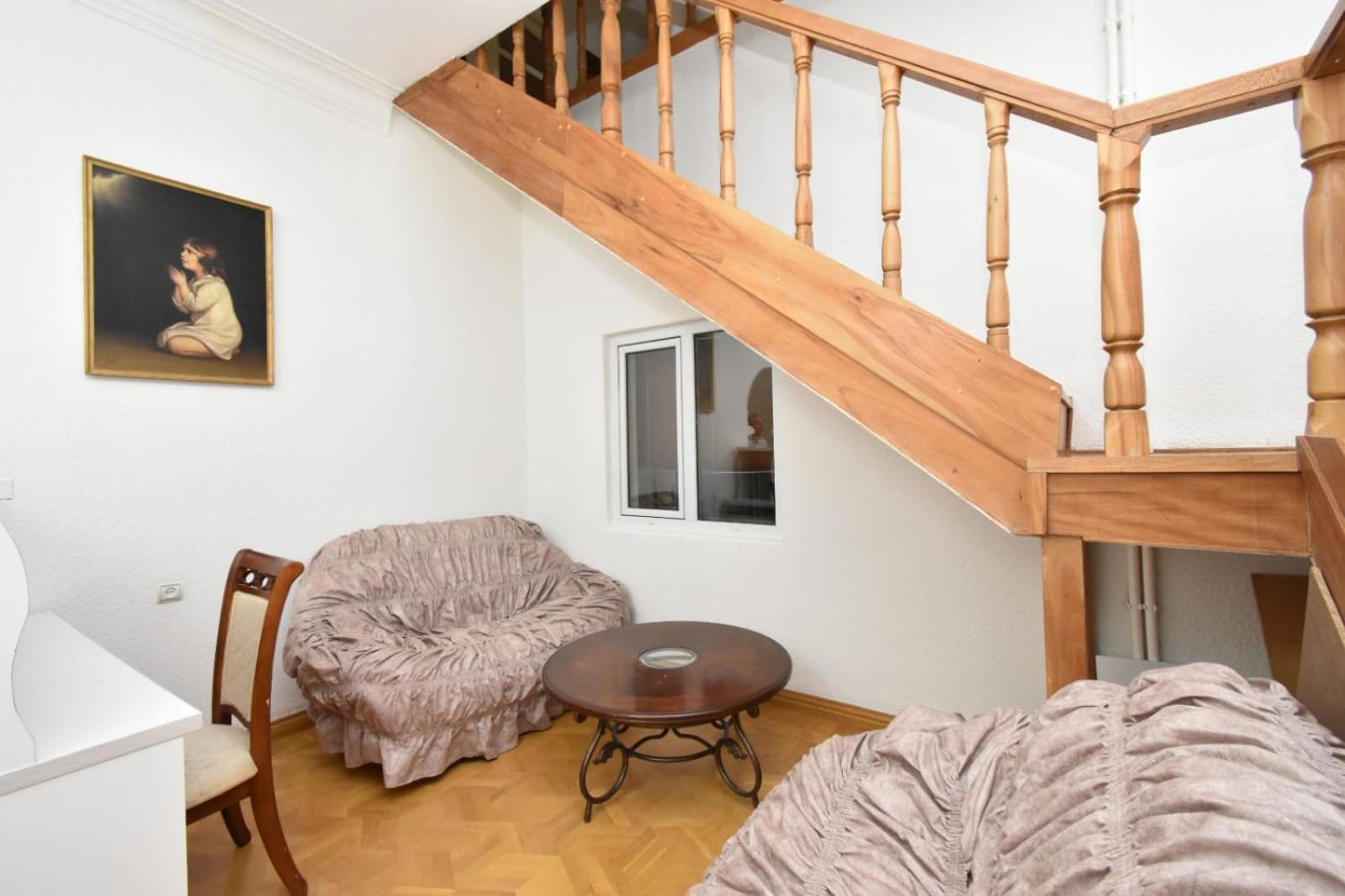 Guesthouses Opera