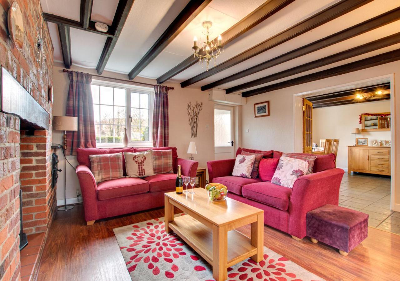 4 Bed in Sleights oc-wa308