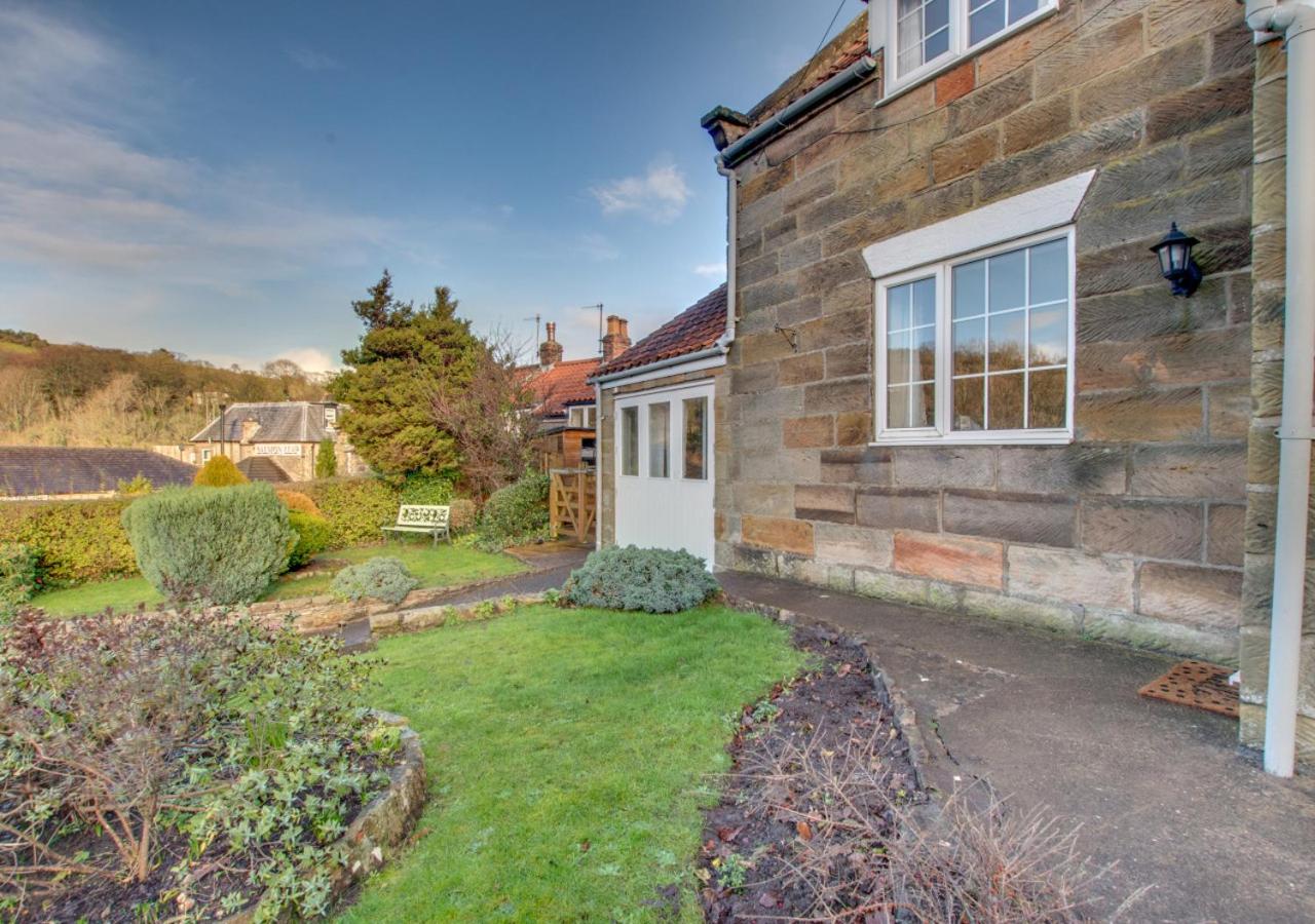 4 Bed in Sleights oc-wa308