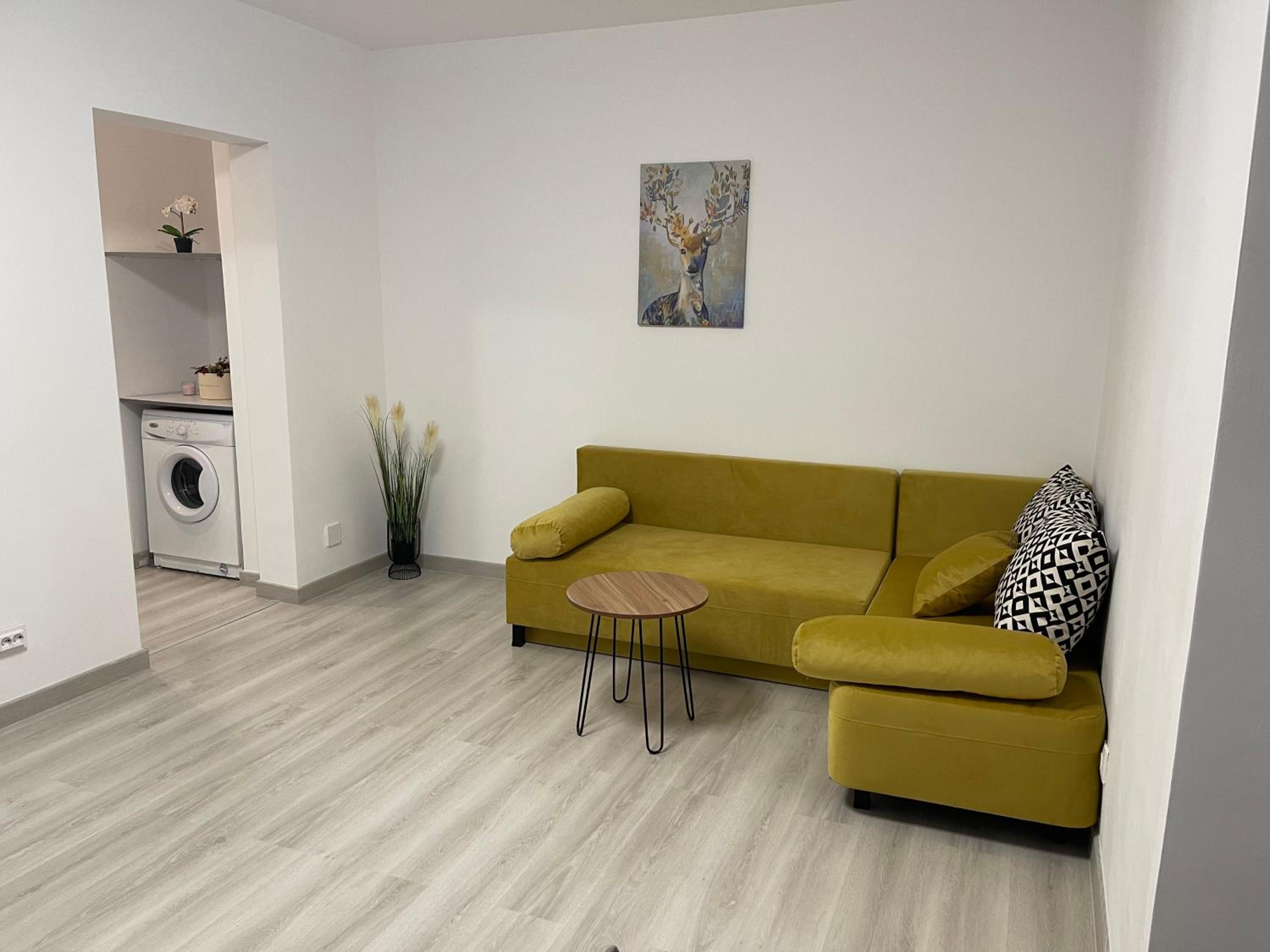 Triumf Apartment