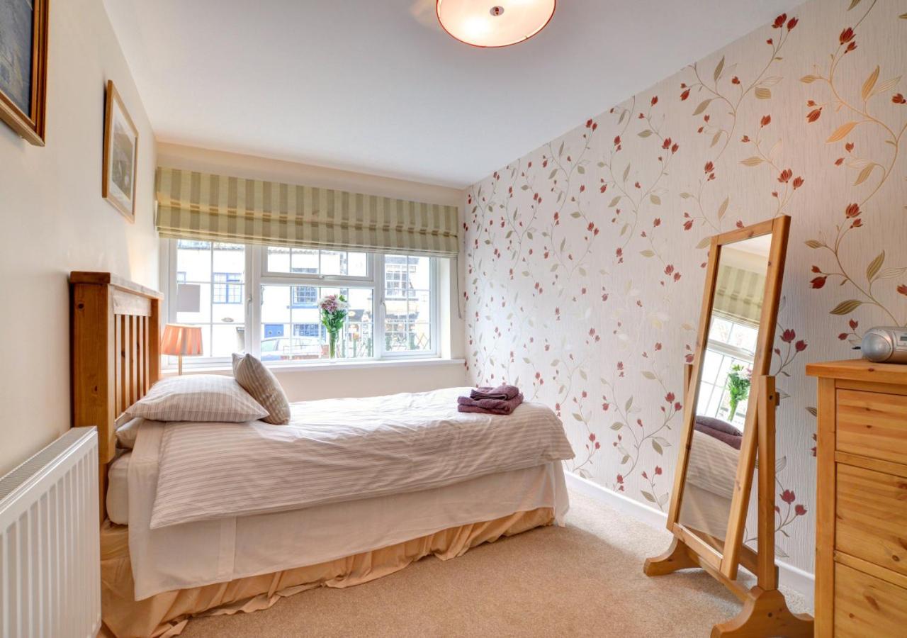 3 Bed in Whitby oc-w018