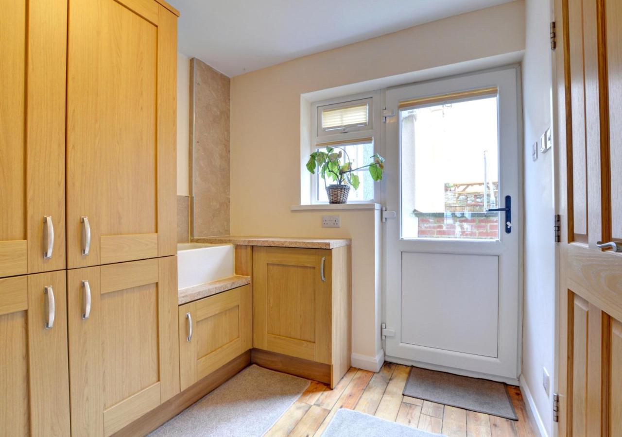 3 Bed in Whitby oc-w018
