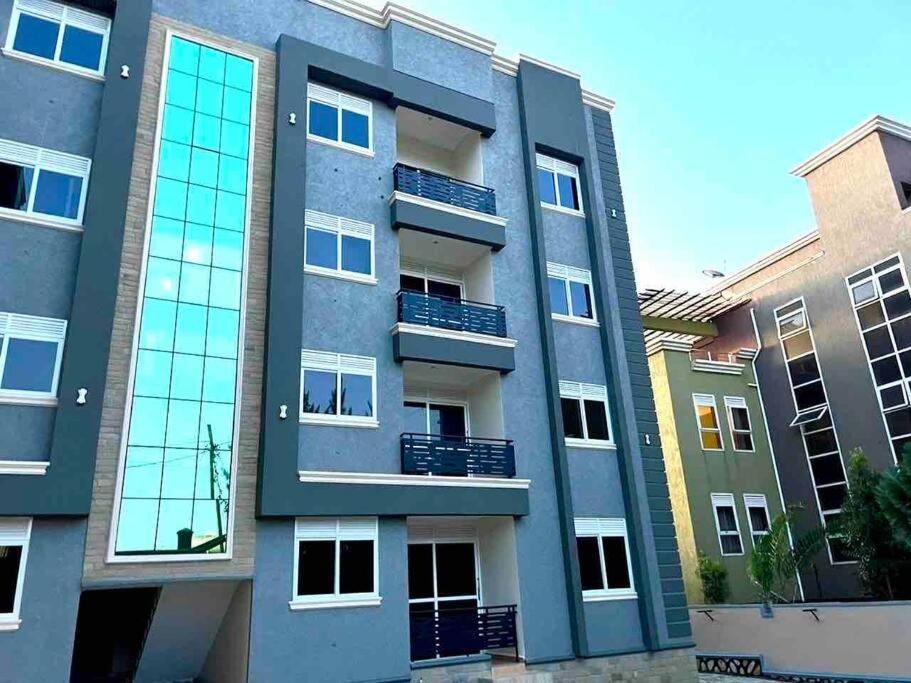 Premium One Bedroom Apartment, Kampala view 2