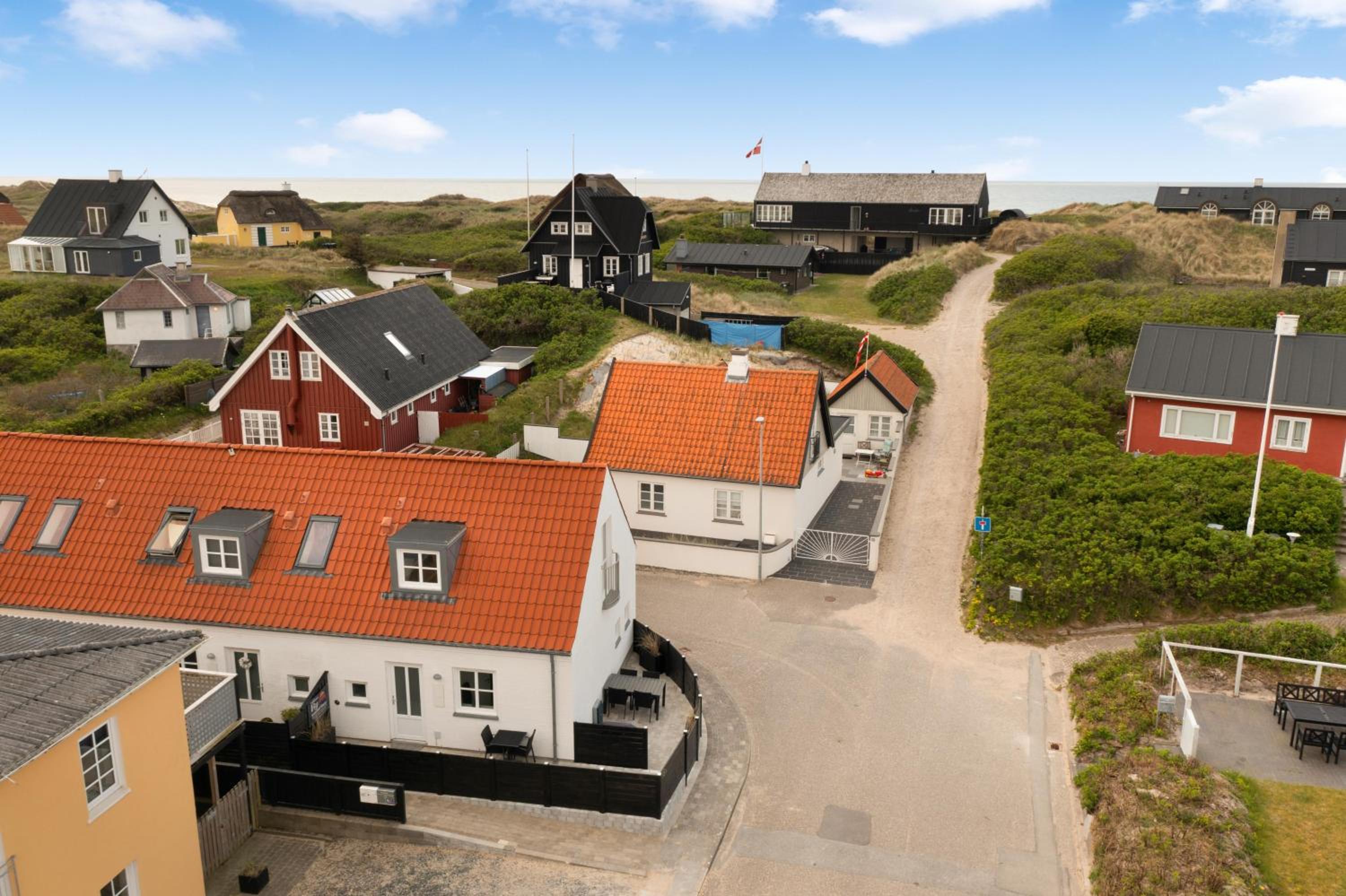 Beautiful Two-Storey, Central Holiday Home - Damgårdsvej 15A view 4