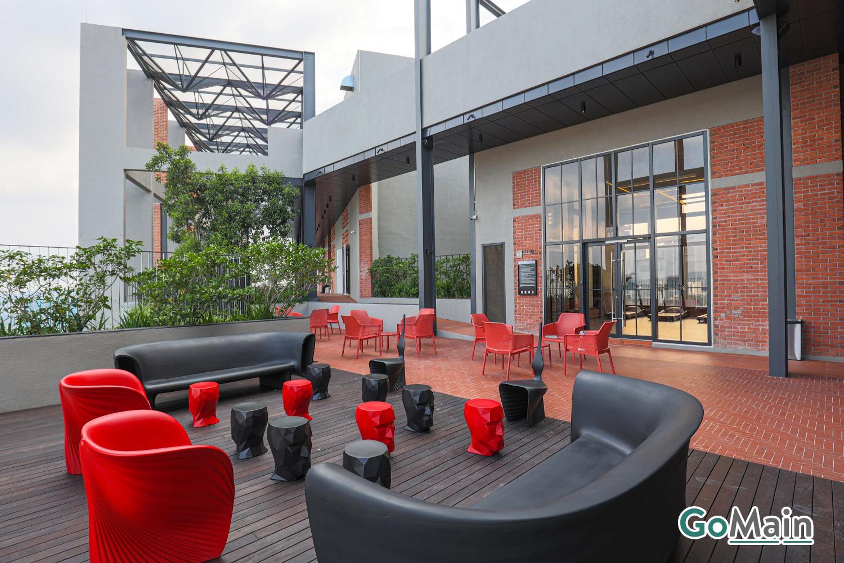 2Br Family Suite MILLERZ SQUARE // KL & Free Parking
