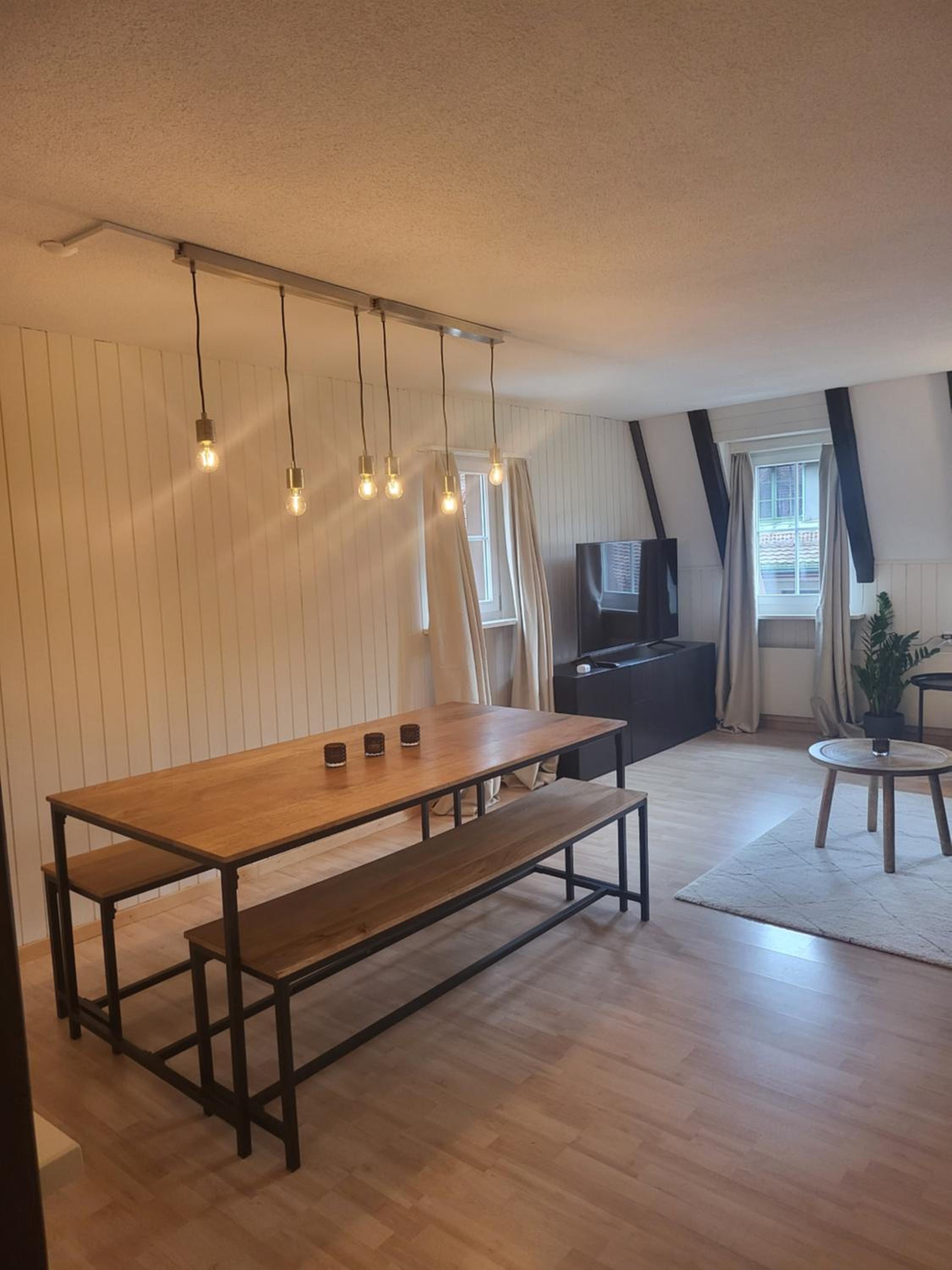 Stylish Apartment in the Heart of Zug by Airhome