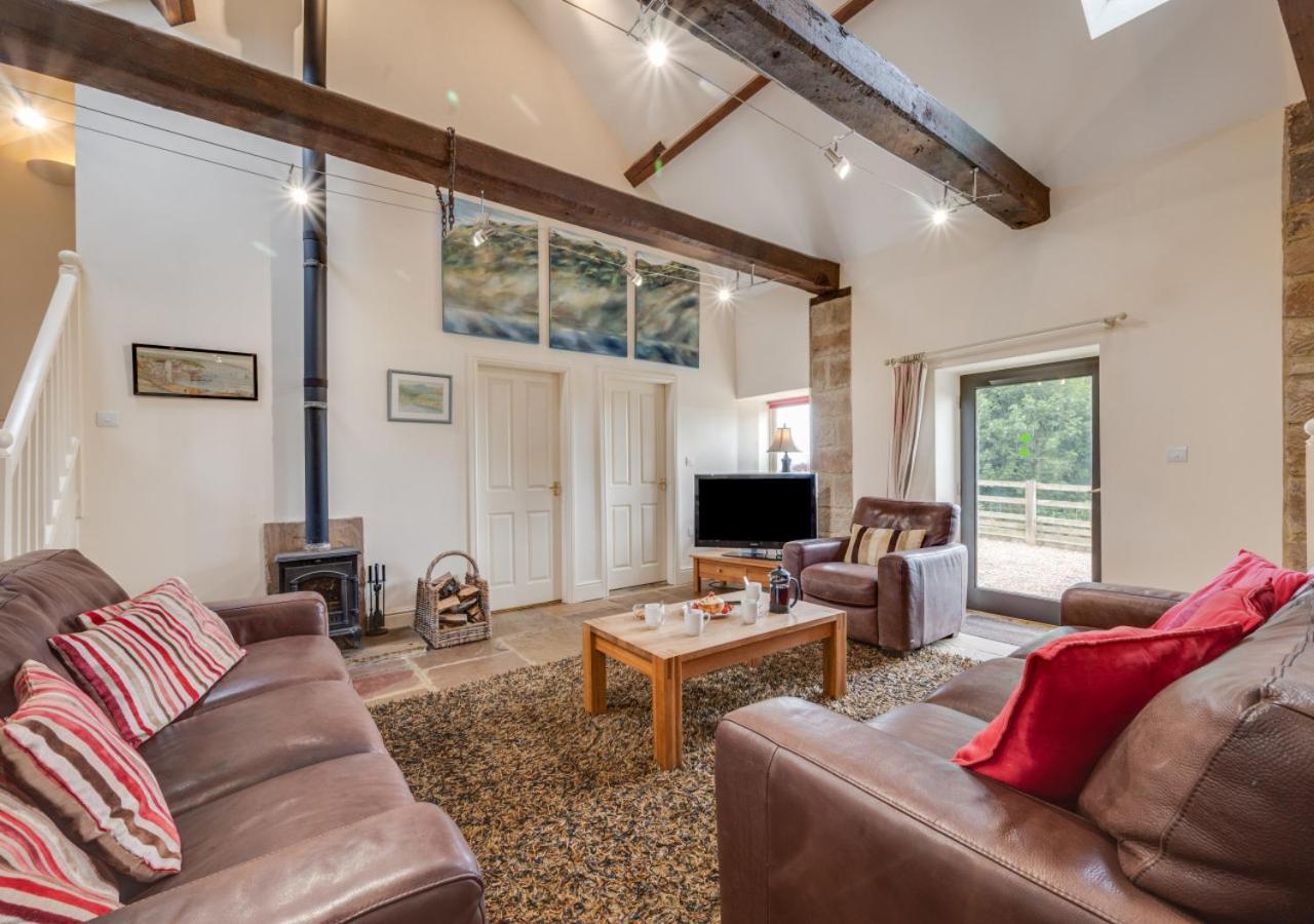 3 Bed in Fylingdales oc-wa312