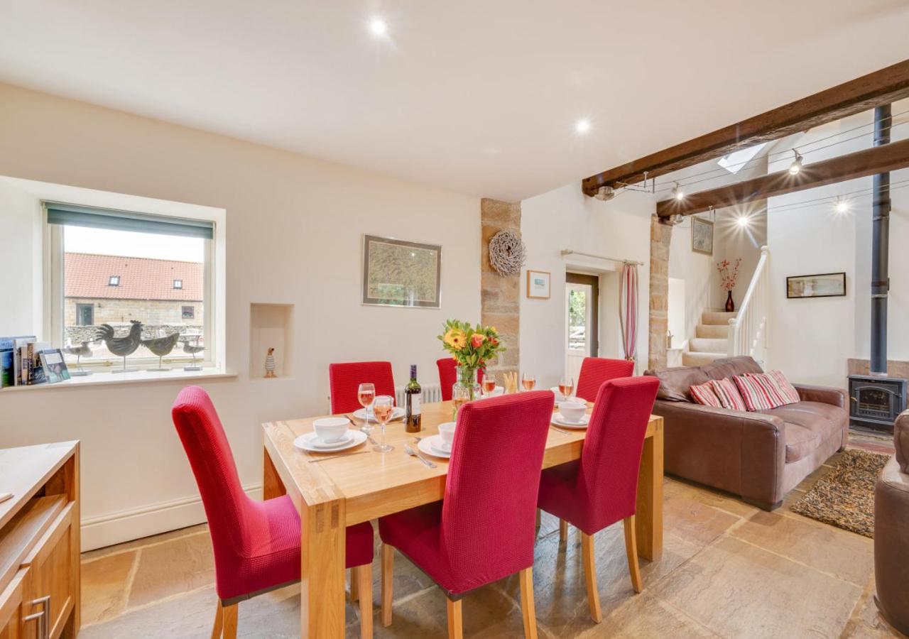 3 Bed in Fylingdales oc-wa312