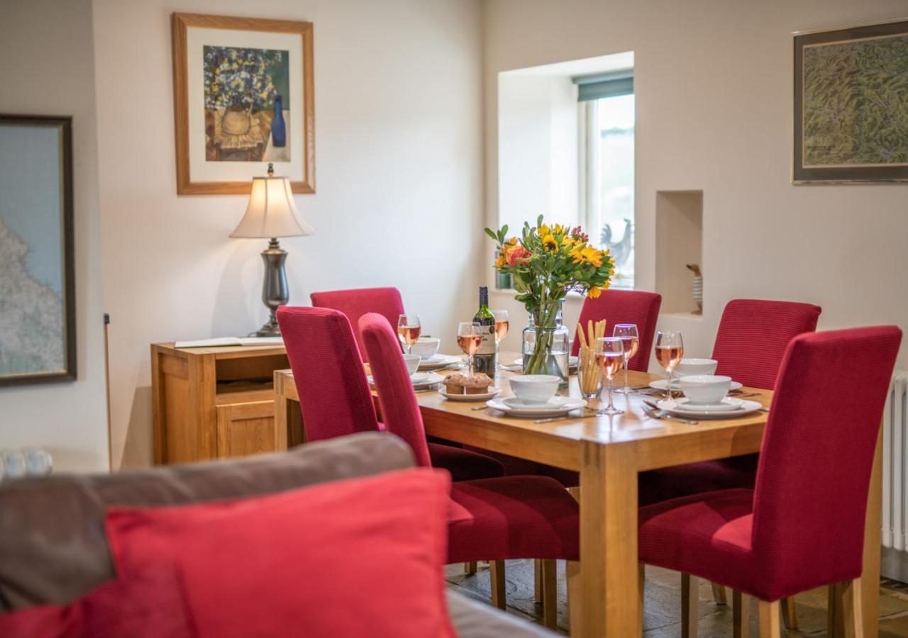 3 Bed in Fylingdales oc-wa312