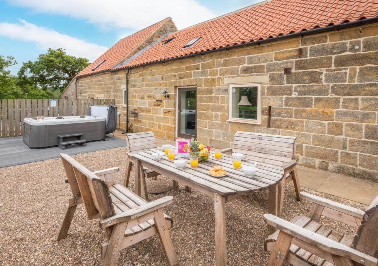 3 Bed in Fylingdales oc-wa312