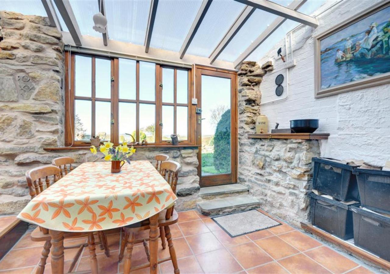 2 Bed in Scarborough oc-sa491