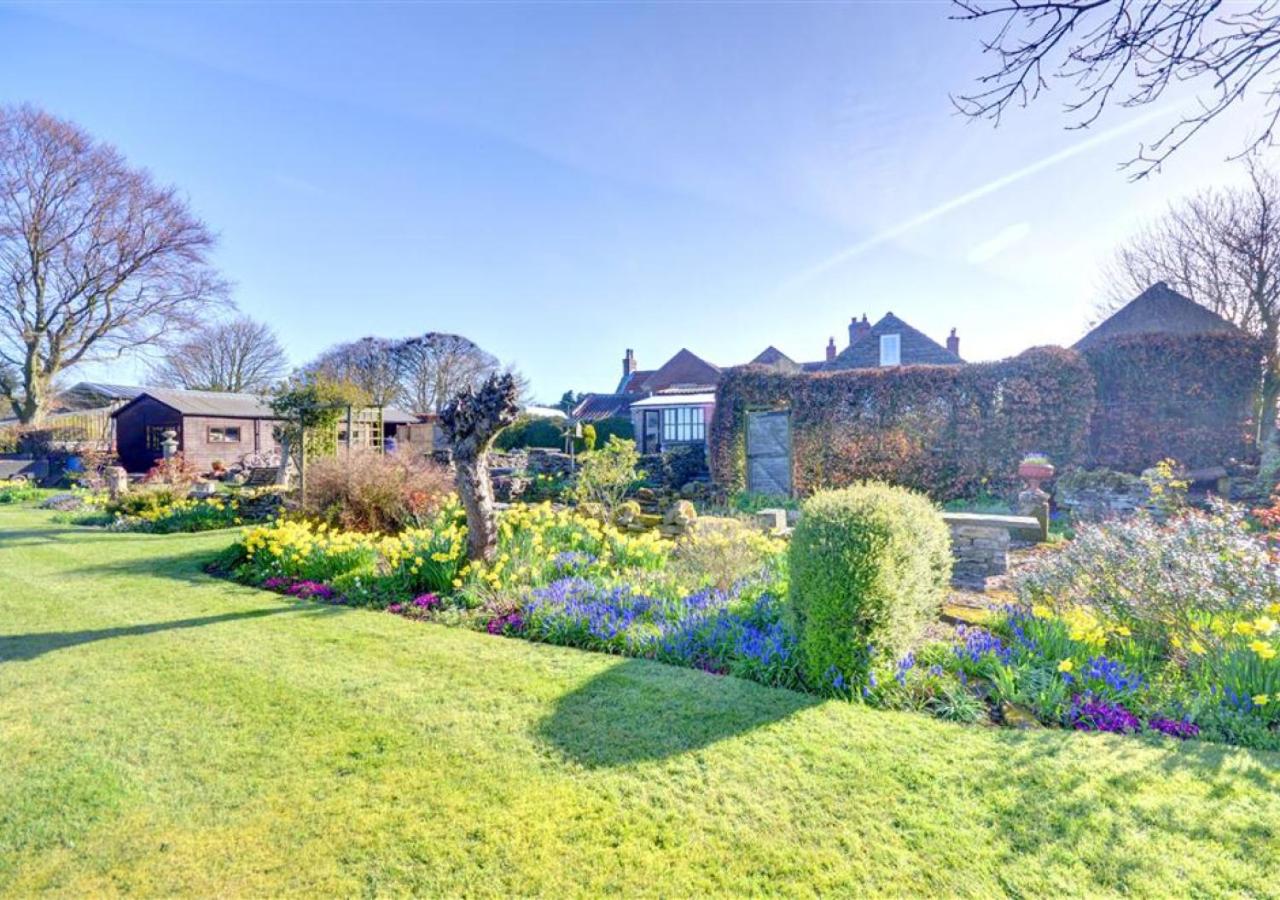 2 Bed in Scarborough oc-sa491
