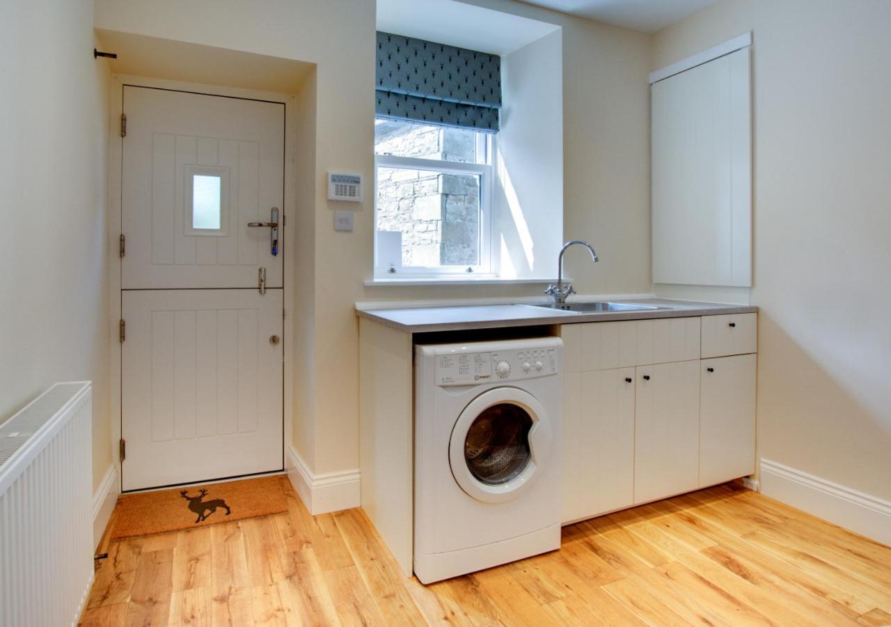 4 Bed in Gayle oc-ds950 view 4