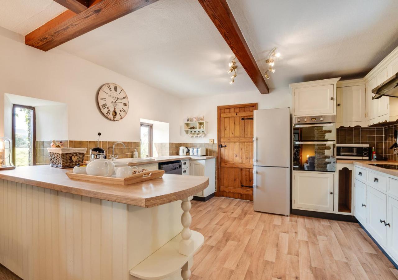 3 Bed in Carperby oc-ds1033