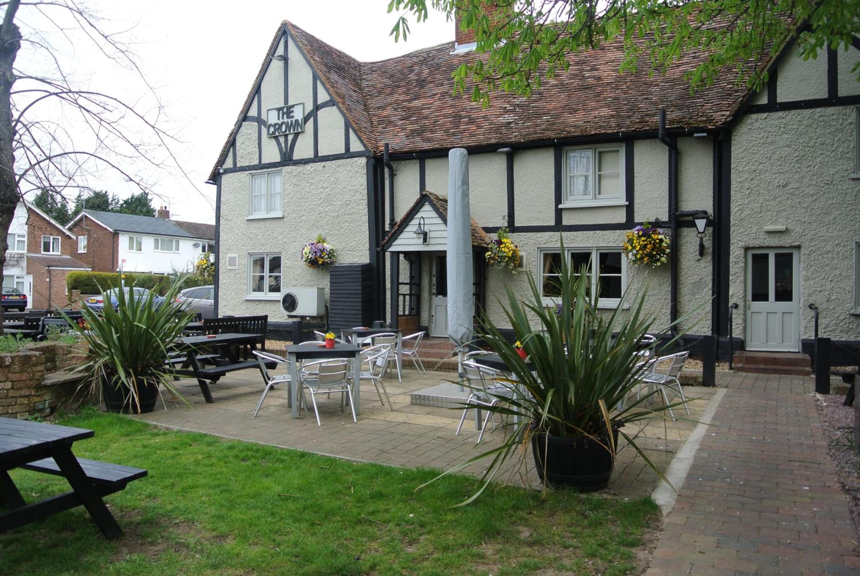 The Crown Pub, Dining & Rooms