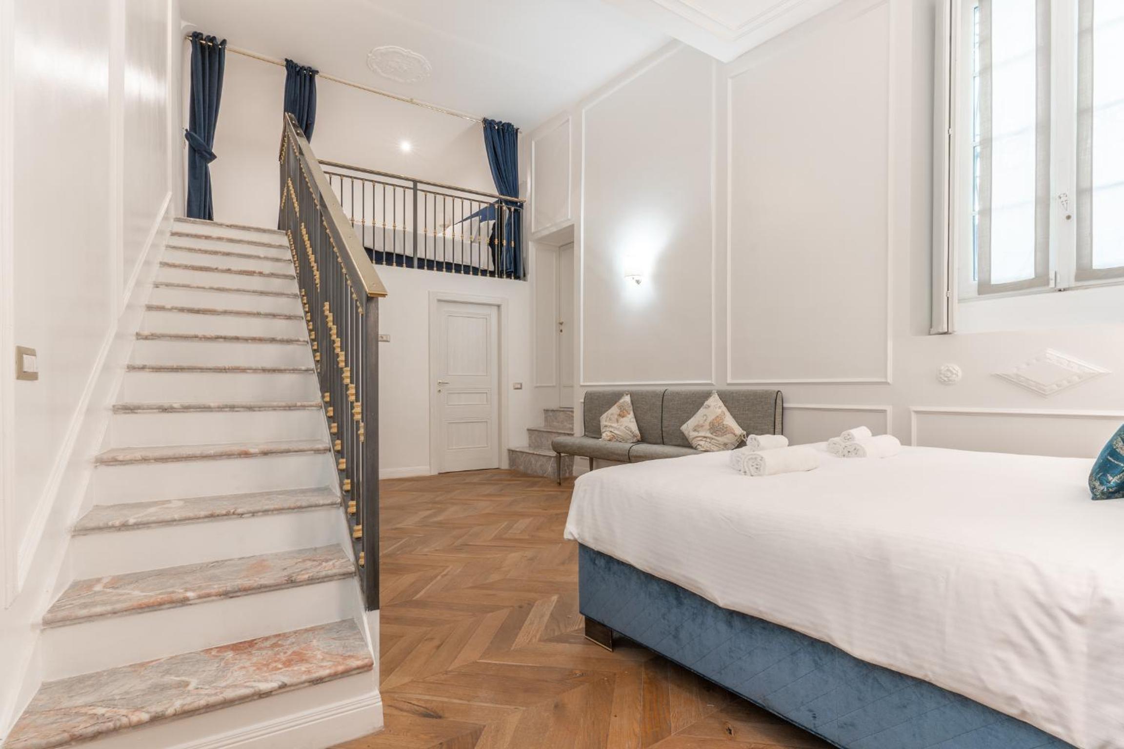 Duomo Smart Suites