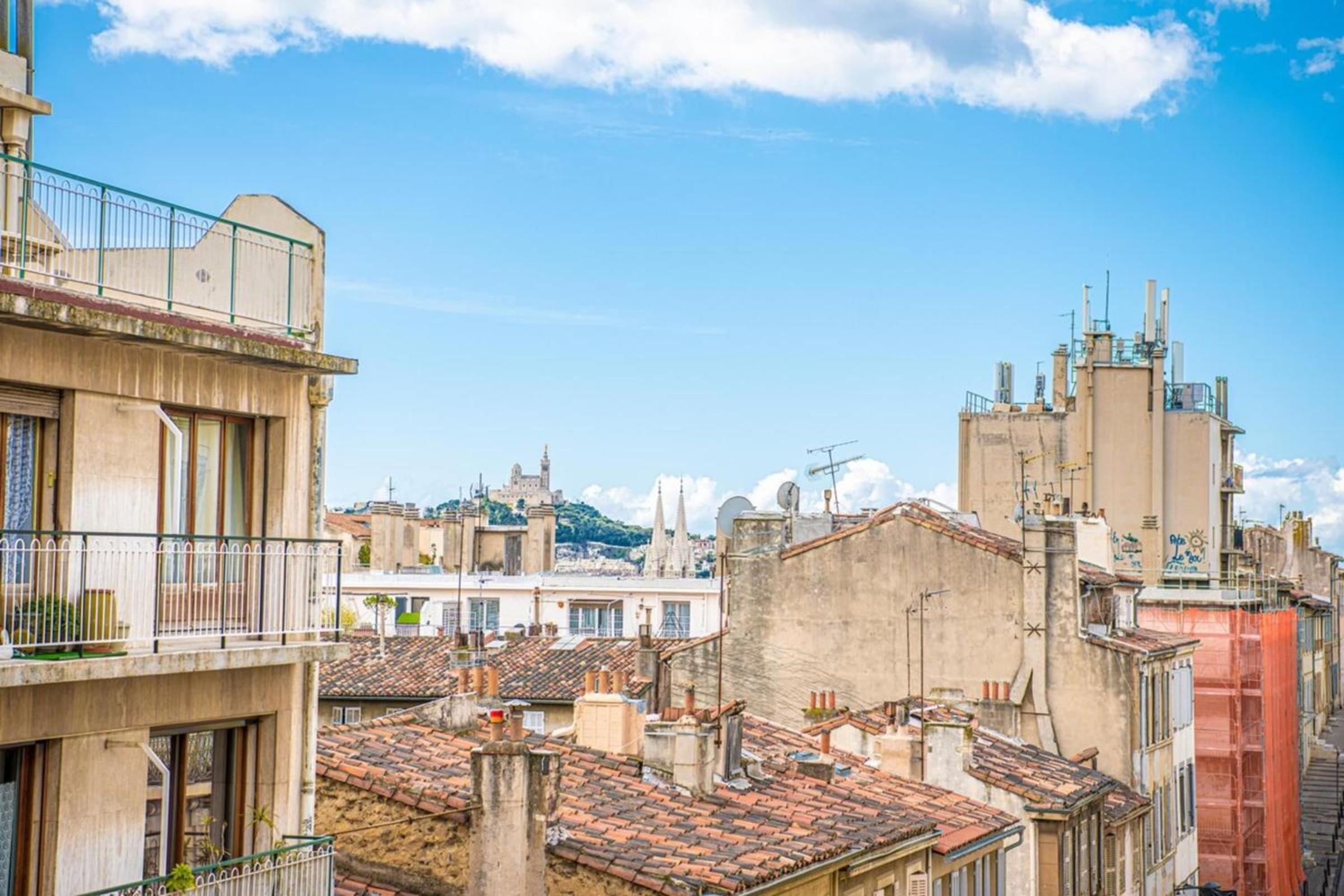 Grand 2 chambres avec balcon Parc Longchamp