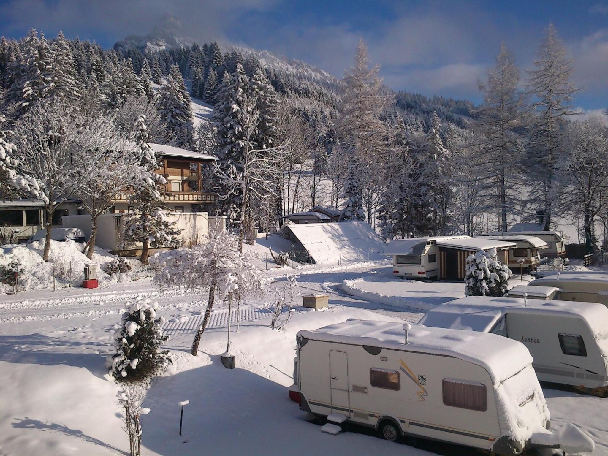 Alpenwelt Tannheimer Tal - Farbennest mit Frühstück Teeküche