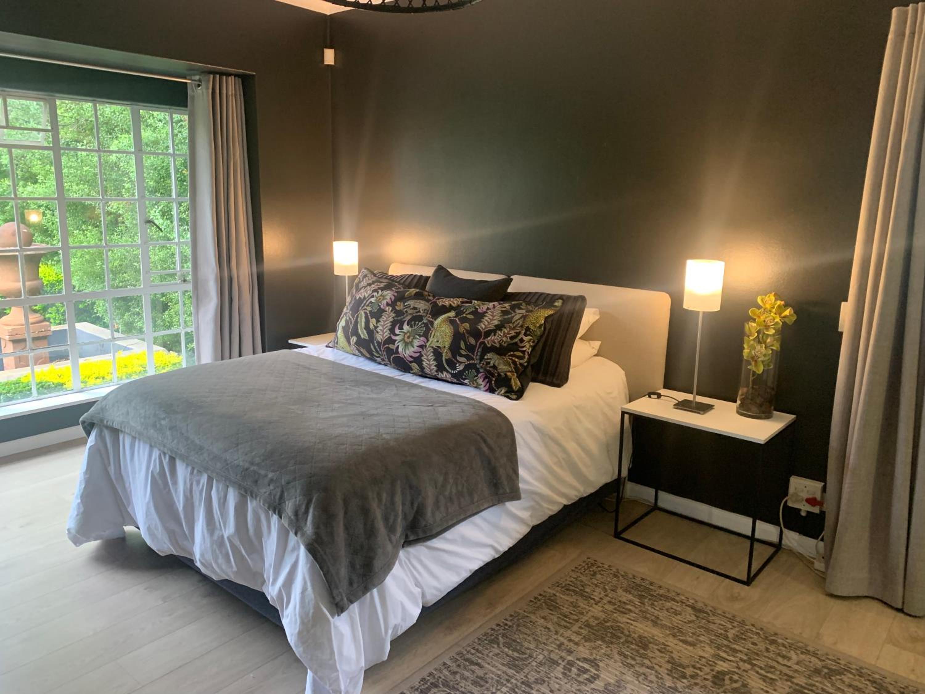 Nine Loch Guesthouse
