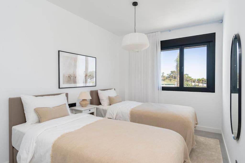 Seaviews Private jacuzzi rooftop&luxurious living