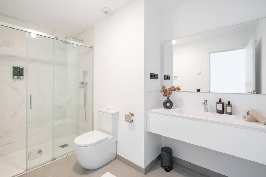 Seaviews Private jacuzzi rooftop&luxurious living