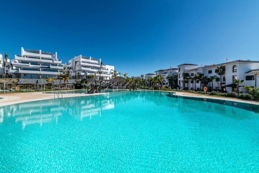 Seaviews Private jacuzzi rooftop&luxurious living