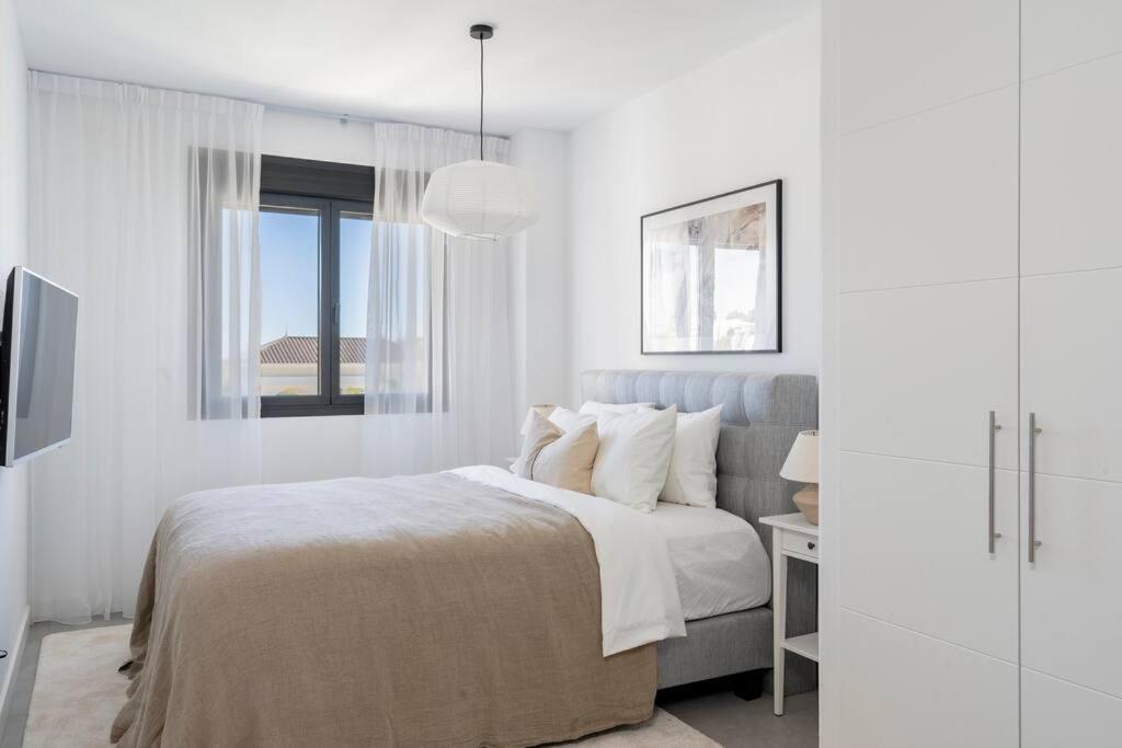 Seaviews Private jacuzzi rooftop&luxurious living