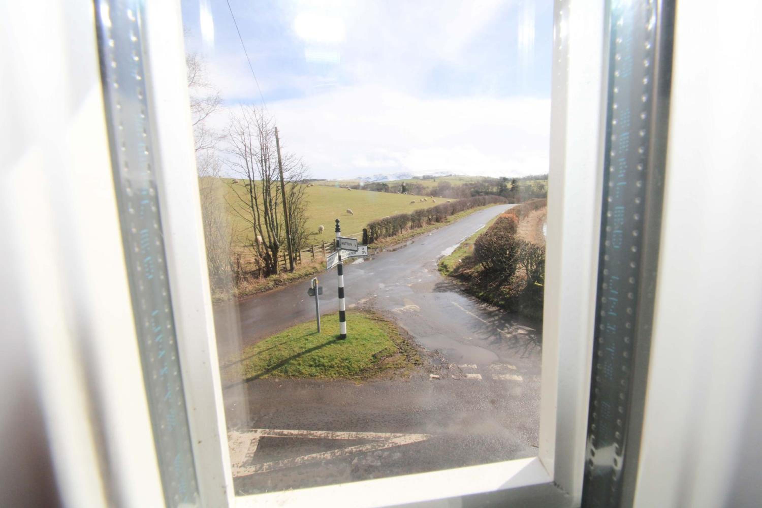 Calley House, Hutton remote cottage with hot tub, 10 minutes to Ullswater view 2