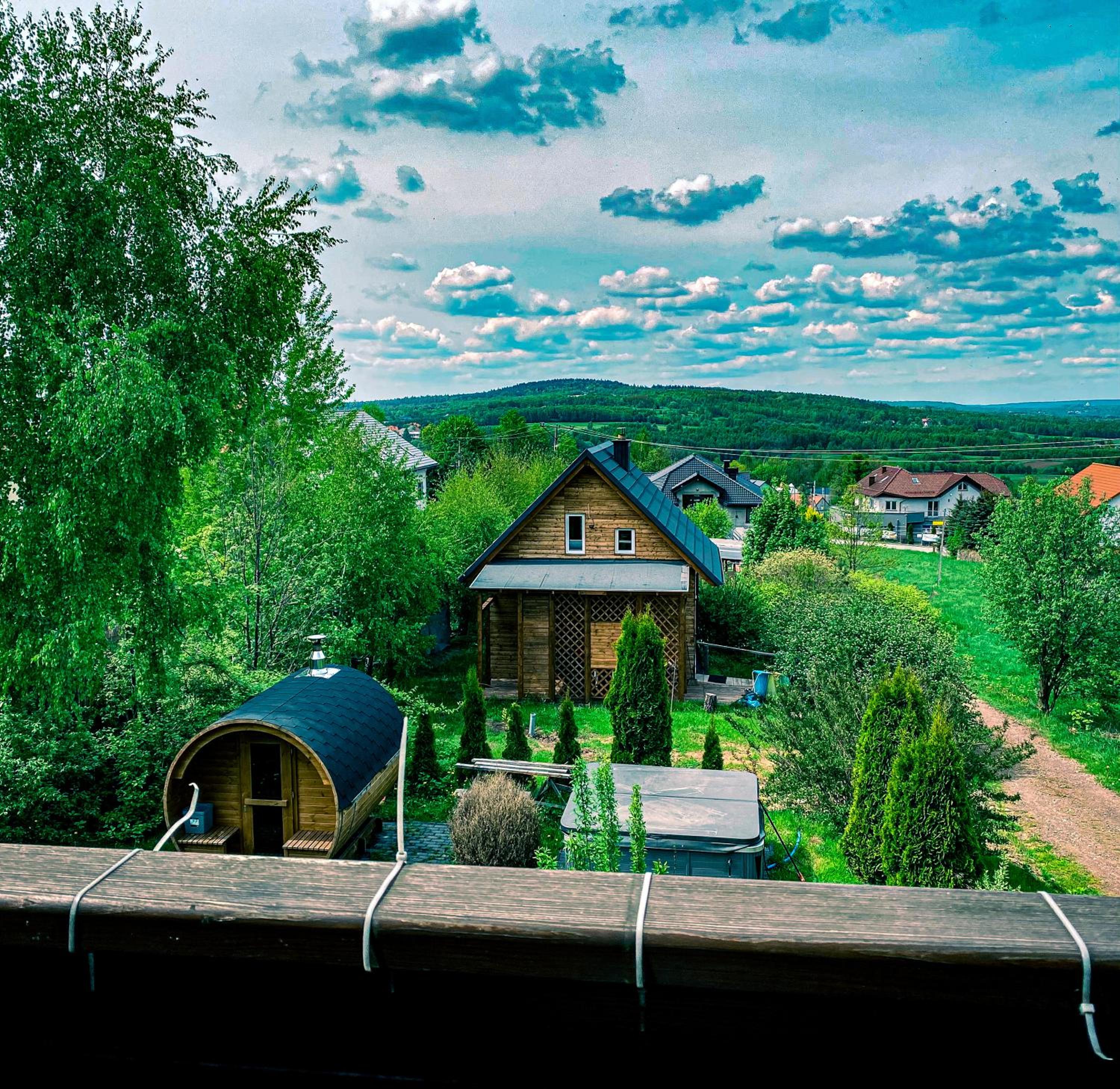 Photo 9