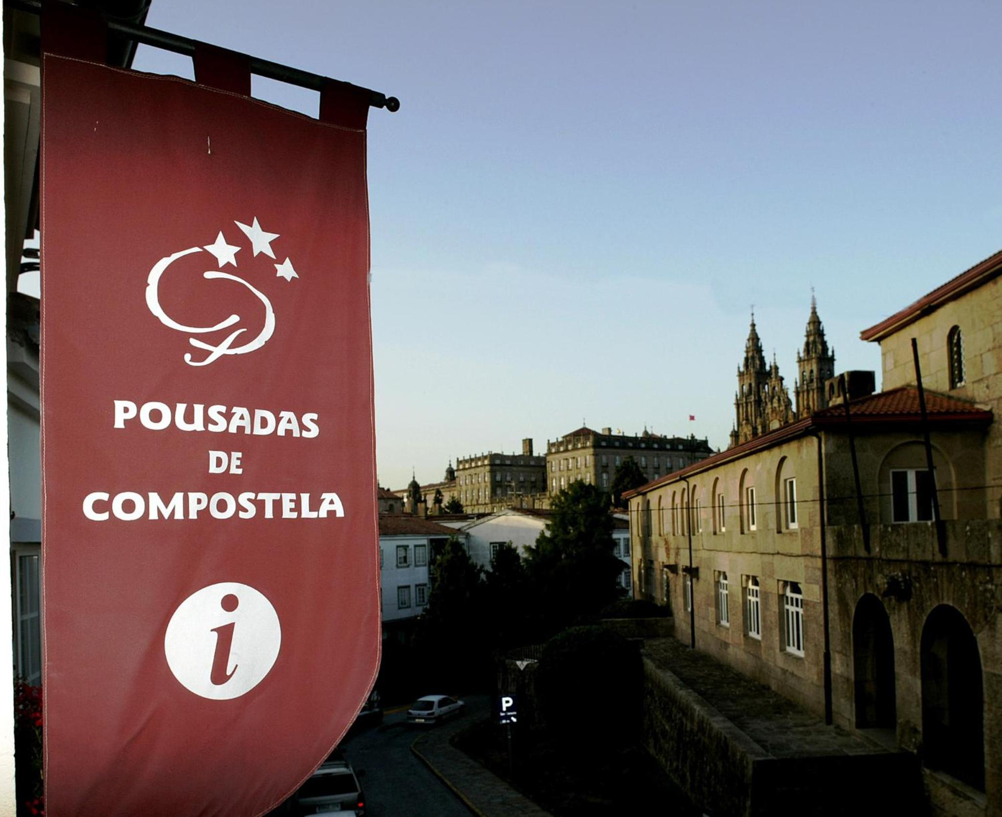 San Clemente by Pousadas de Compostela view 3