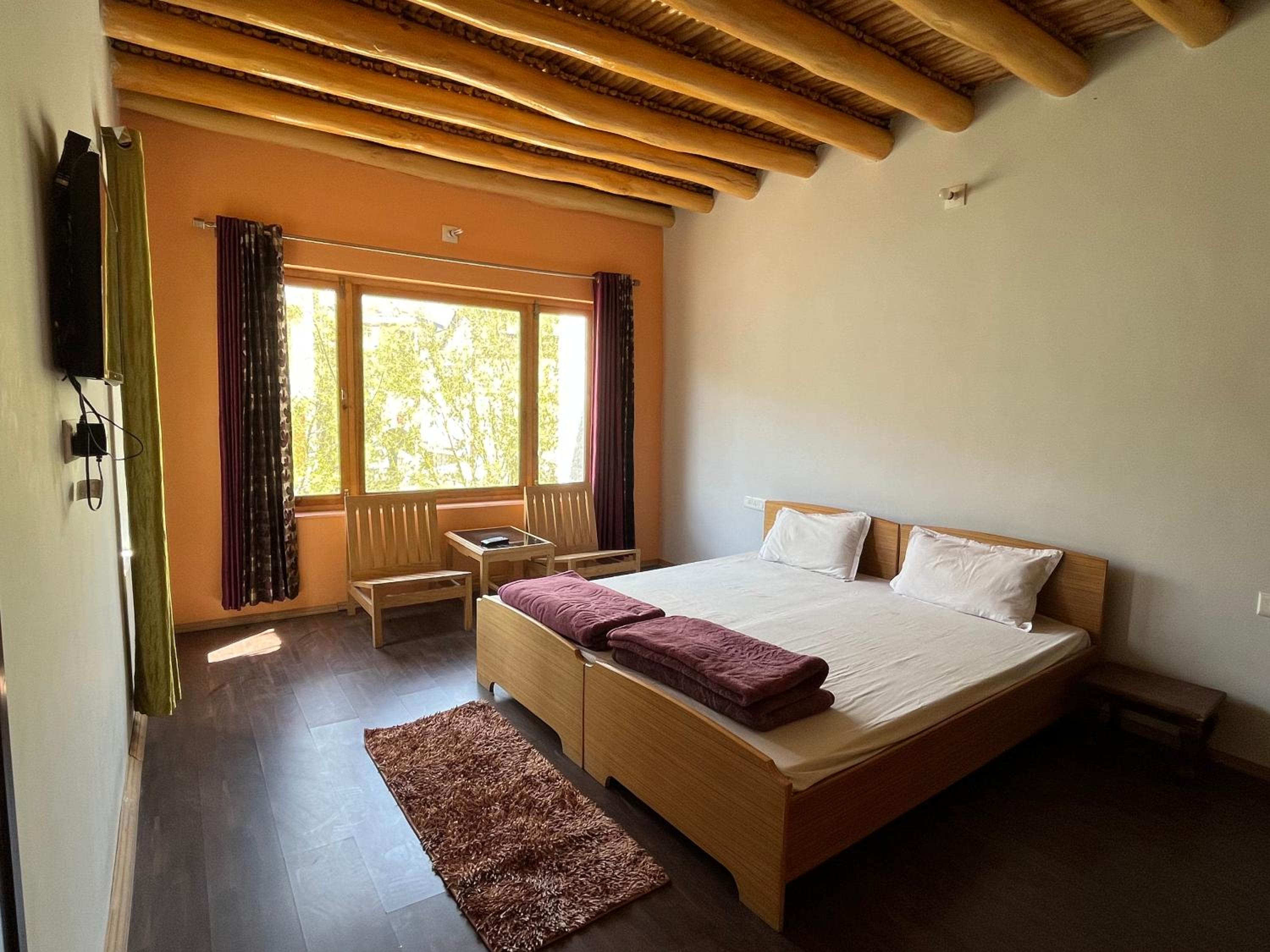 Chakzot garden house