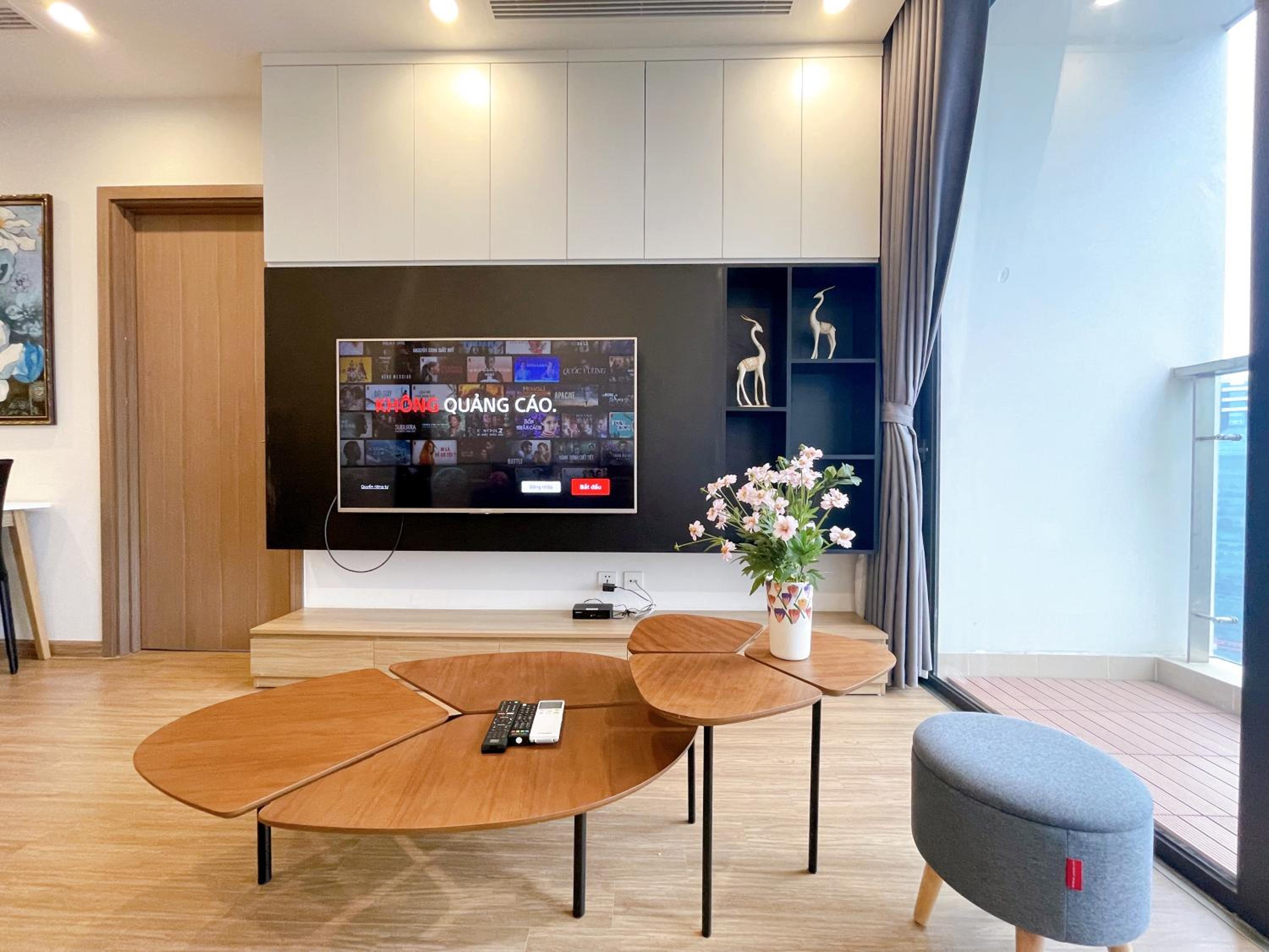 LUXURY APARTMENT VINHOMES SKYLAKE 5min to KEANGNAM