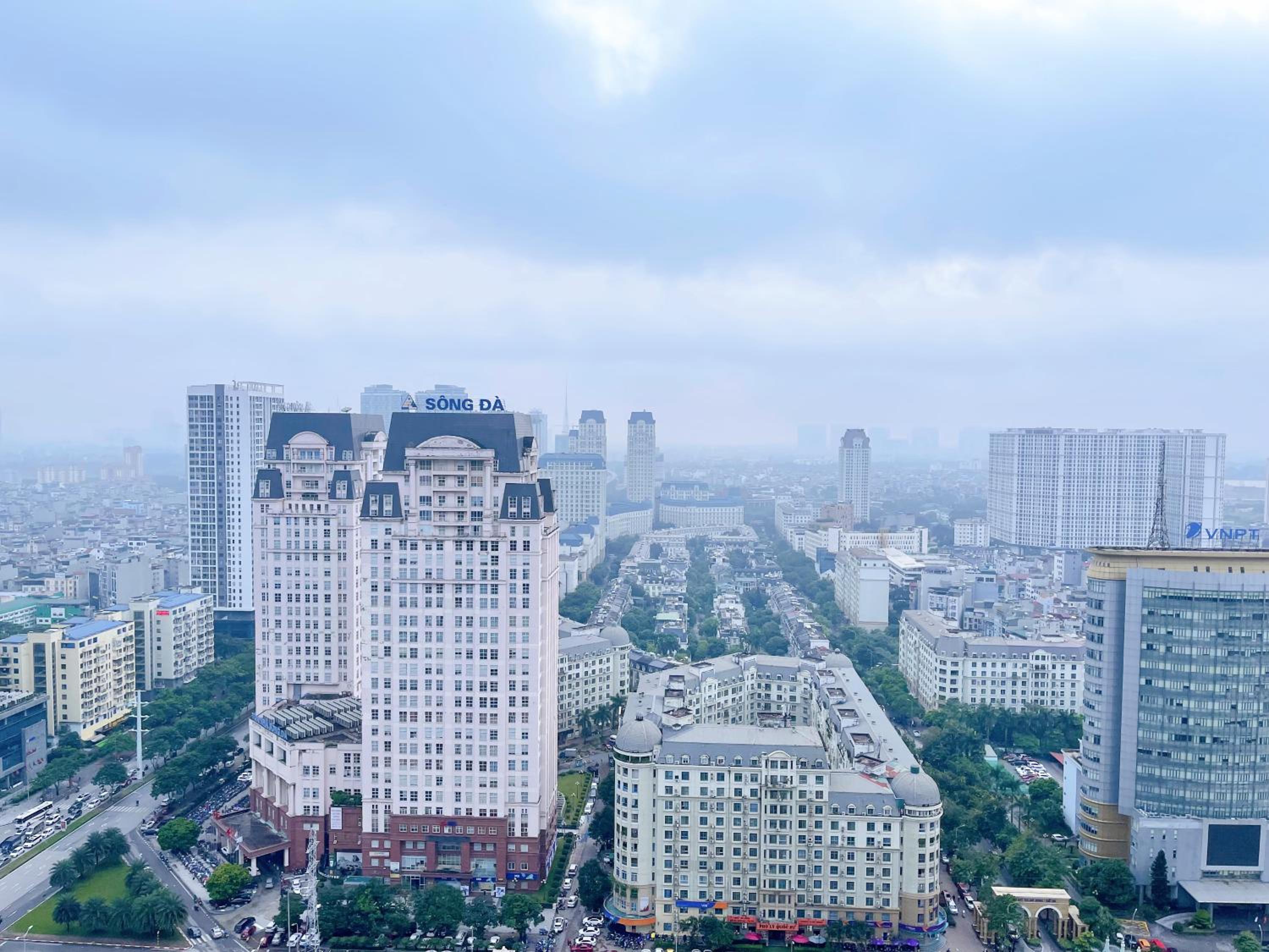 LUXURY APARTMENT VINHOMES SKYLAKE 5min to KEANGNAM