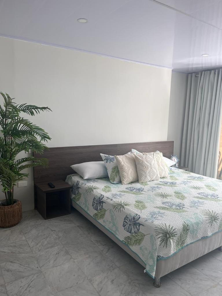 Apartamentos con playa privada y vista al mar