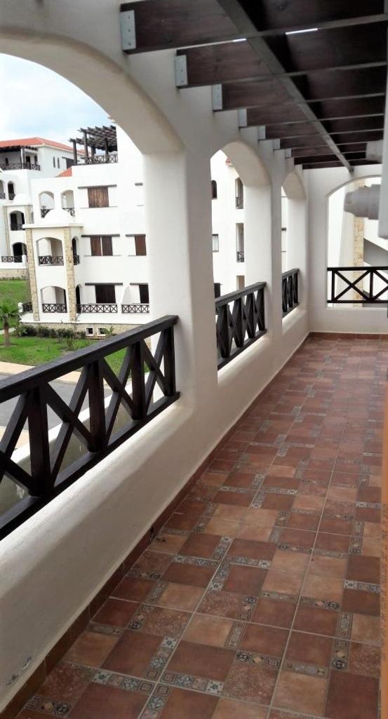 Lilacs Garden Cabo Negro Piscines WiFi -only family