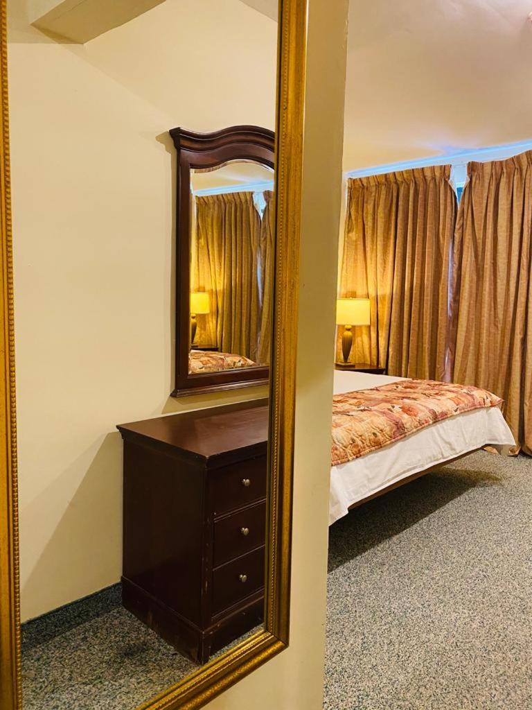 Hotel Las Palmas Inn