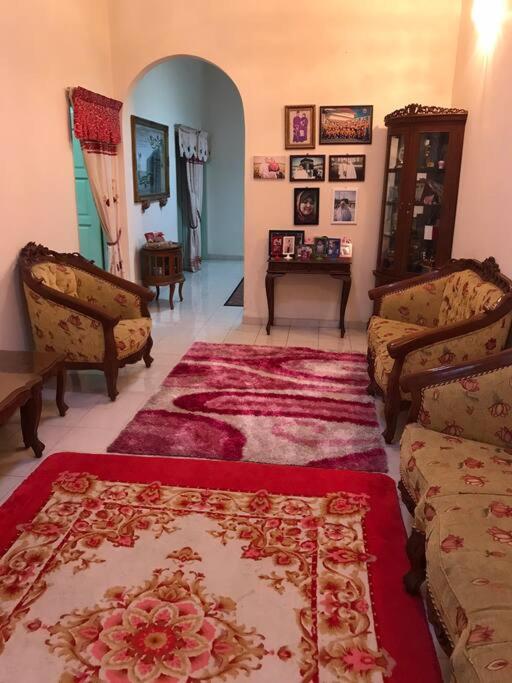 Hajjah Homestay Muar