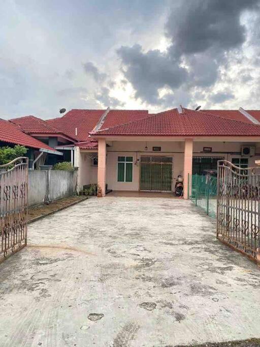 Hajjah Homestay Muar