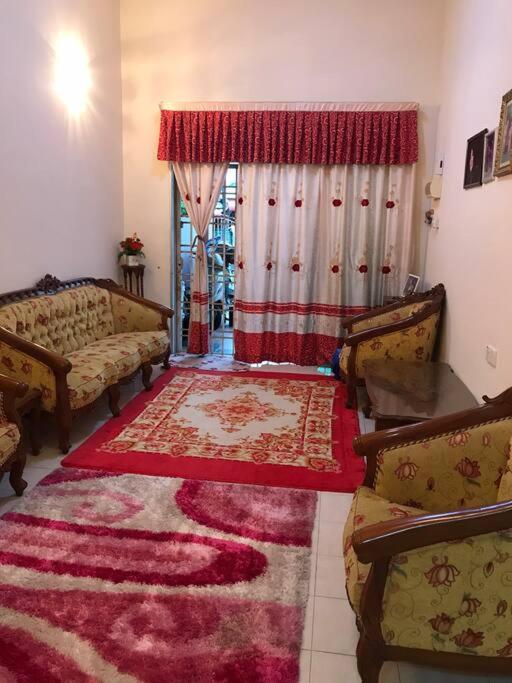 Hajjah Homestay Muar