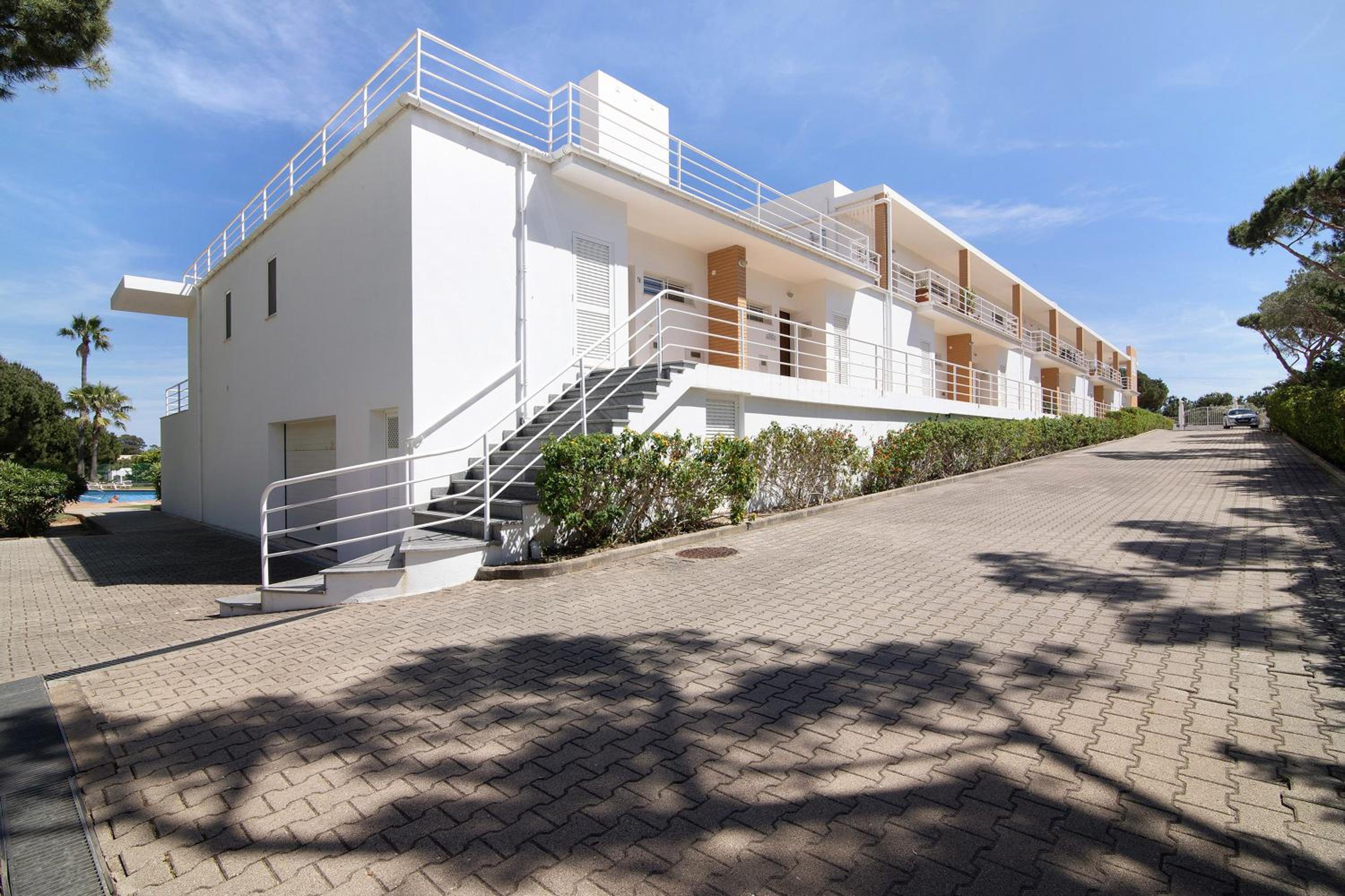 Yara Beach Apartments with Terrace view 5