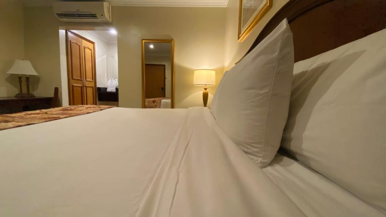 Hotel Las Palmas Inn