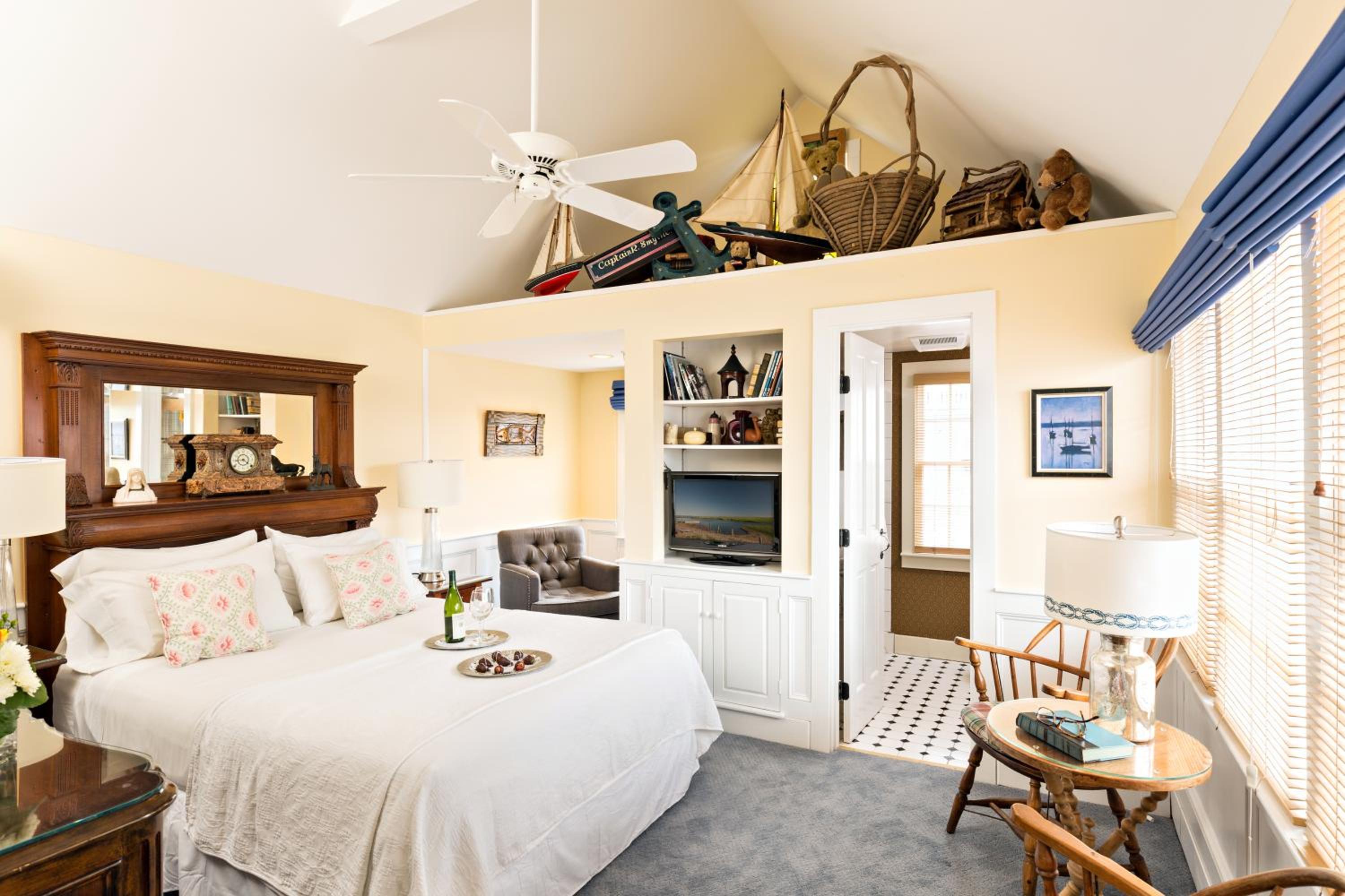 Brass Key Guesthouse Adults Only