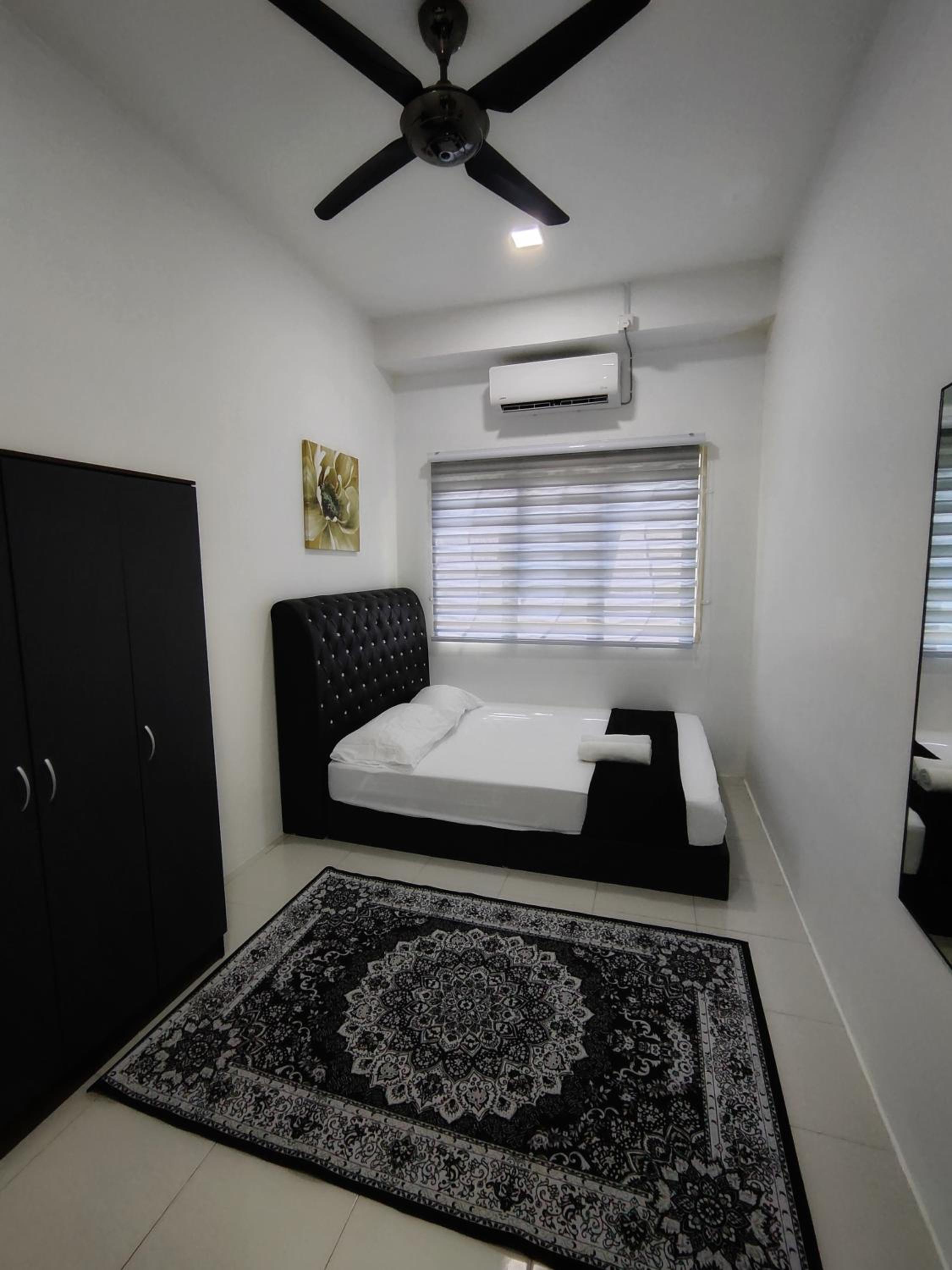 Homestay Temerloh with Private Pool Near Hospital 4 Bedroom 4 Aircond 10pax Free Wi-Fi Netflix photo 7